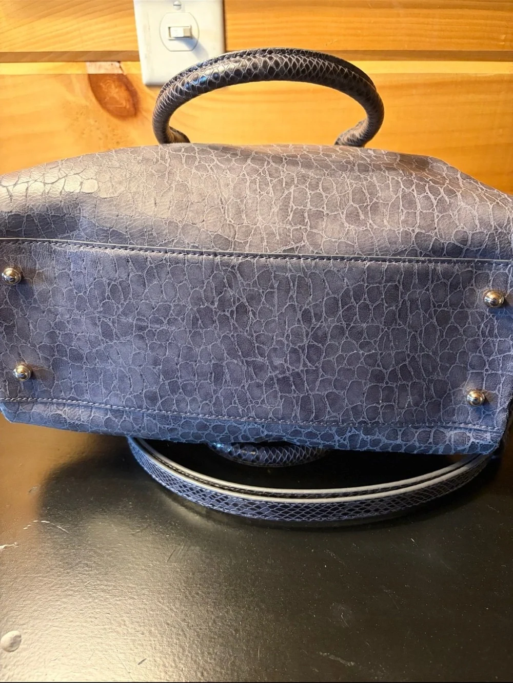 Brahmin excellent wide